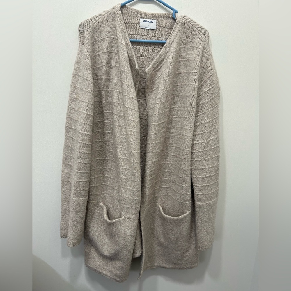 Old Navy Cardigan Size Large Beige Oversized‎ Grandma Core Cozy Soft